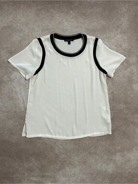 NWOT Banana Republic White Short-Sleeve Blouse Black Trim Racing Stripes Moto S